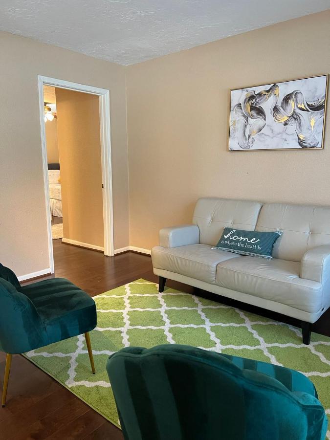 Centrally Located Houston Retreat! Sleeps 8, 10 Min To Downtown, Free Parking Экстерьер фото